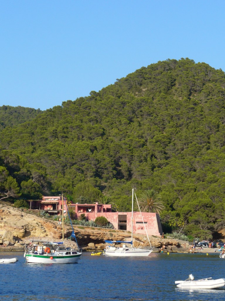 Cala Salada, Bahia de San Antonio, Ibiza, Baleares